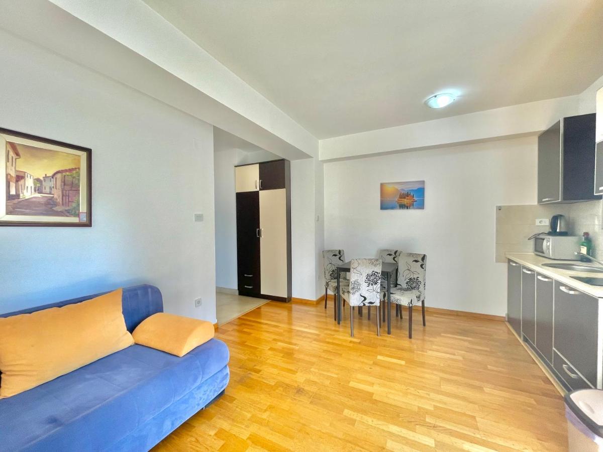 Comfort Apartments Aleksic Budva Exterior photo